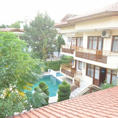 Uestuen Apart Marmaris Buitenkant foto