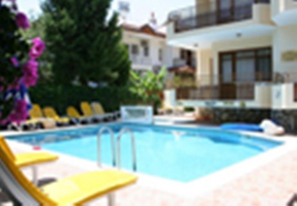 Uestuen Apart Marmaris Buitenkant foto